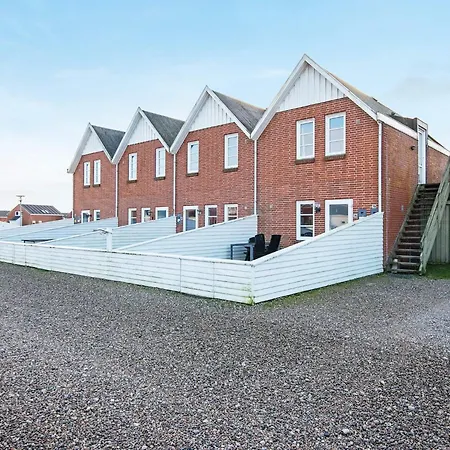 5 Person In Romo Sonderby (Romo)